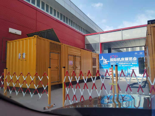 枞阳发电车出租-发电机无电压或电压太低怎么办？