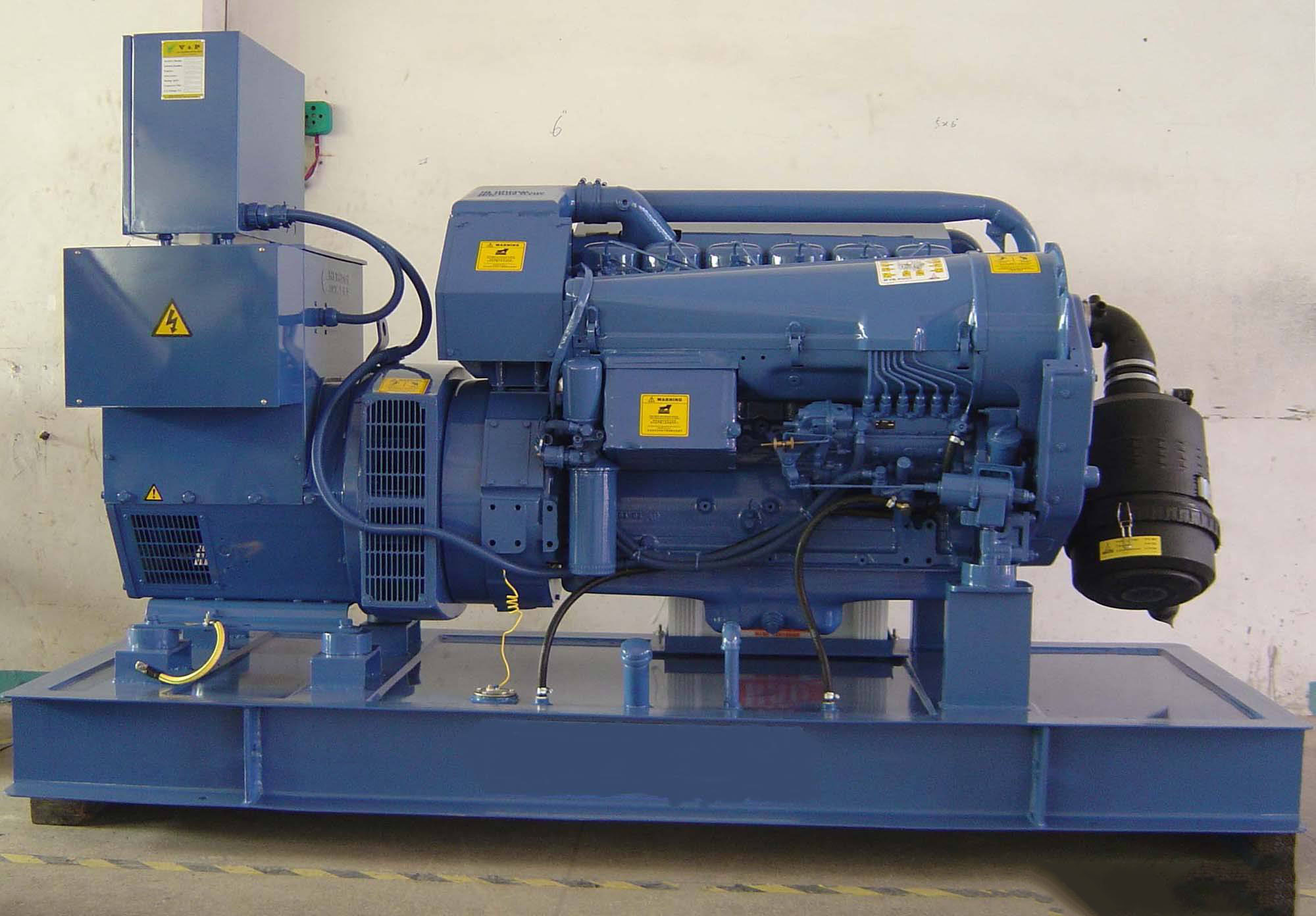 枞阳汽油发电机组冬季启动前，电瓶需要做哪些检查和维护？